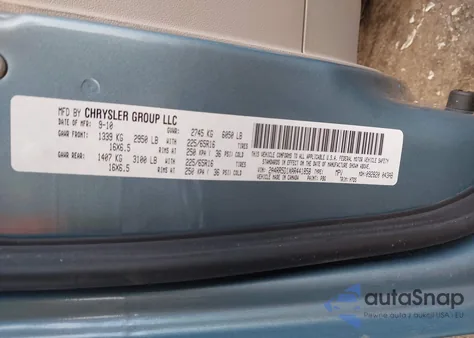 2010 Chrysler Town & Country Touring from USA, damaged, VIN 2A4RR5D1XAR441858